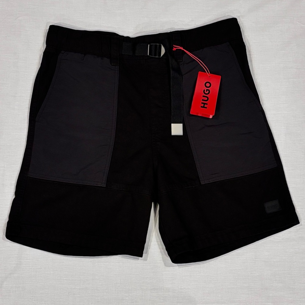 Hugo Boss Gabri Relaxed Fit Belted Men's Shorts Size Small 33 Waist Black NWT